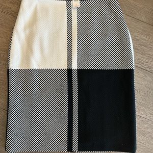 Classic black and white Talbots wool skirt. Size 2